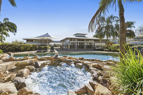 Corporate Boardies @ Gunnamatta Ave - Foster Accommodation 0