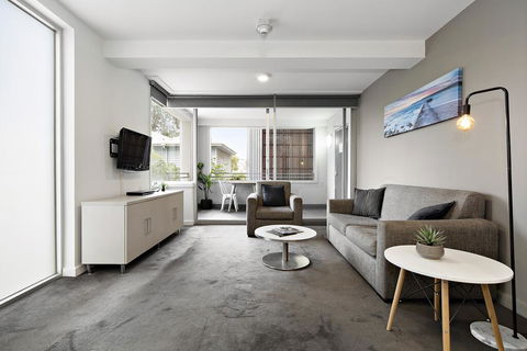 Cosmopolitan Hotel Melbourne - Foster Accommodation 2