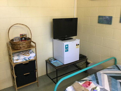 Cosy Bed And Breakfast - Foster Accommodation 2