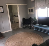 Cosy Country Cottage with AirCon - Foster Accommodation