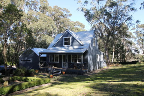 Cottage At 31 - Foster Accommodation 1