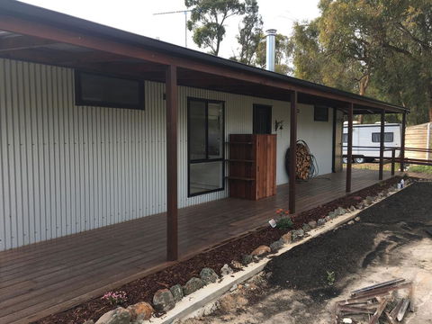 Country Cabin With Mountain Views Close To Ballarat - Foster Accommodation 3