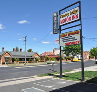 Country Lodge Motor Inn - Foster Accommodation