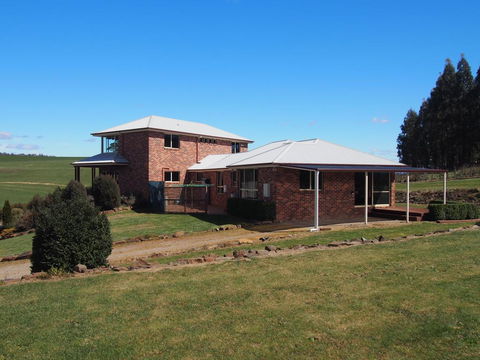 Country Meets Town - Foster Accommodation 3