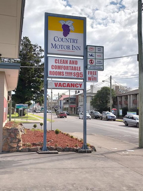 Country Motor Inn - Foster Accommodation 3