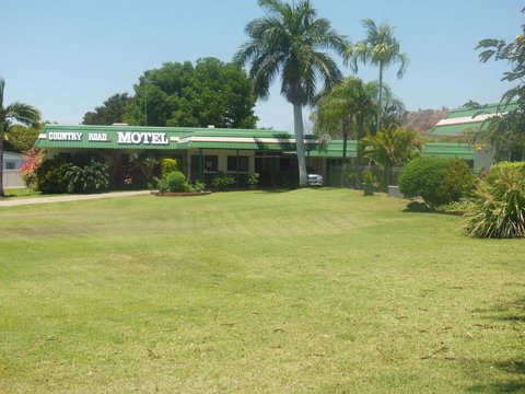 Country Road Motel - Foster Accommodation 1