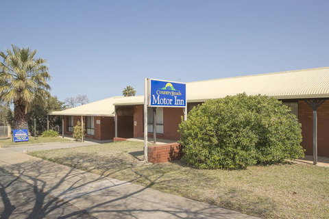Country Roads Motor Inn - Foster Accommodation 1