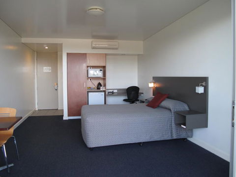 Country Roads Motor Inn Dysart - Foster Accommodation 0