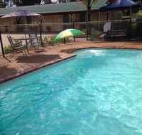 Country Rose Motel Warwick - Foster Accommodation
