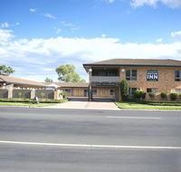 Cousins Motor Inn - Foster Accommodation
