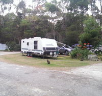 Crayfish Creek Van  Cabin Park - Foster Accommodation
