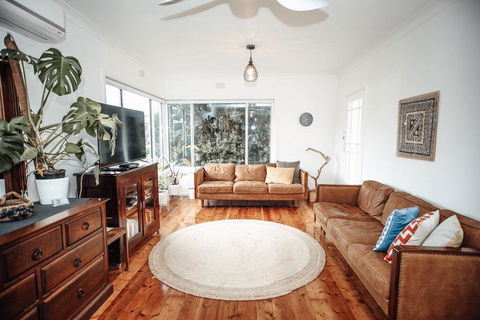 Craypot Cottage Port Campbell - Foster Accommodation 0