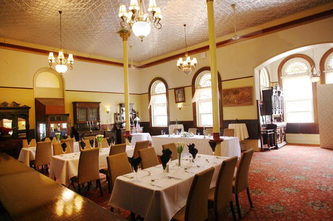 Criterion Hotel Rockhampton - Foster Accommodation 2