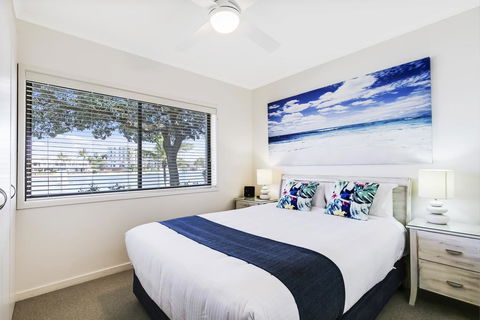 Culgoa Point Beach Resort - Foster Accommodation 1