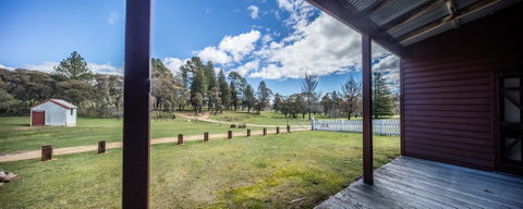 Currango Cottages - Foster Accommodation 3