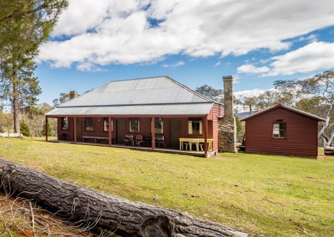 Currango Cottages - Foster Accommodation 2