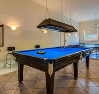 Cuttriss by the Beach - Foster Accommodation