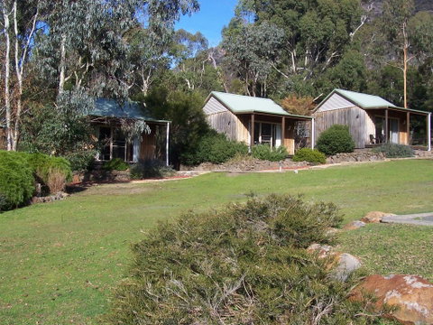 D'Altons Resort - Foster Accommodation 0
