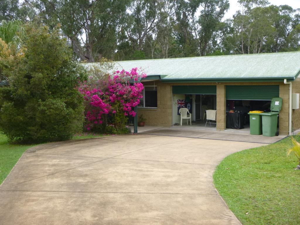 Cooloola Cove QLD Foster Accommodation