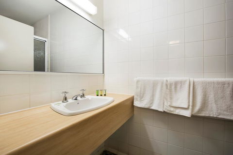 Dalrymple Hotel - Foster Accommodation 3
