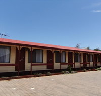 Daydream Motel and Apartments - Foster Accommodation