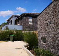 Delicate and Peaceful Bundoora Townhouse 11 - Foster Accommodation