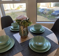 Delicate and Peaceful Bundoora Townhouse 12-R2 - Foster Accommodation