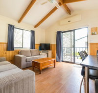 Deniliquin Riverside Caravan Park - Foster Accommodation