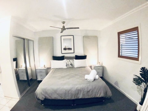 Devocean - Foster Accommodation 1