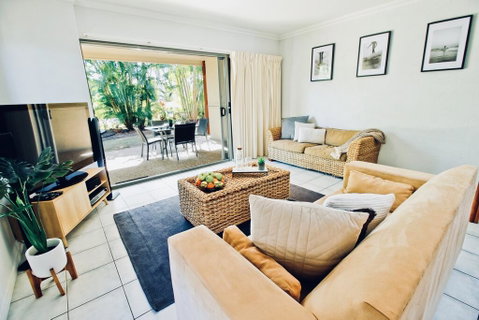 Devocean - Foster Accommodation 0