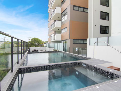 Direct Hotels - The Rhythm On Beach - Foster Accommodation 0