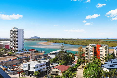 Direct Hotels - The Rhythm On Beach - Foster Accommodation 1