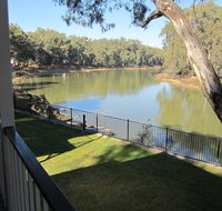 Discovery Parks - Maidens Inn Moama - Foster Accommodation