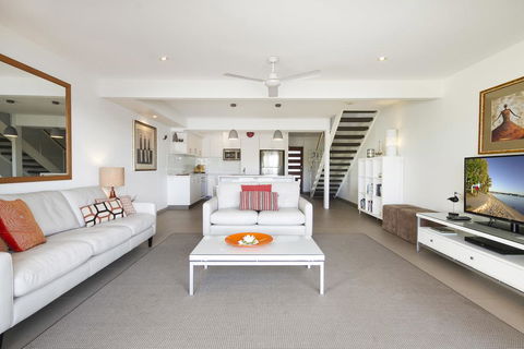 Driftwood U2 - Foster Accommodation 1