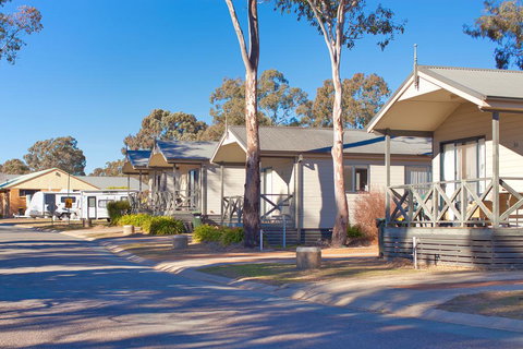 Eaglehawk Park Canberra - Foster Accommodation 0