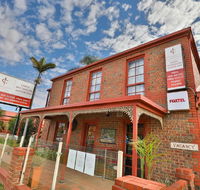 Early Australian Motor Inn - Foster Accommodation