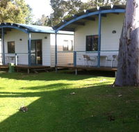 Edgewater Holiday Park - Foster Accommodation