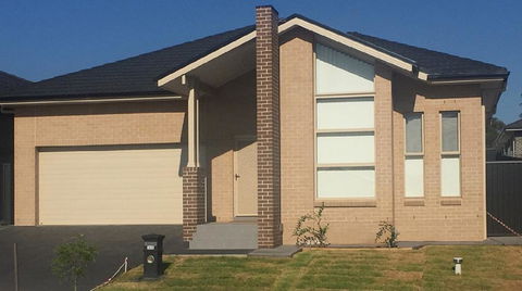 Edmondson Villas Sydney - Foster Accommodation 1