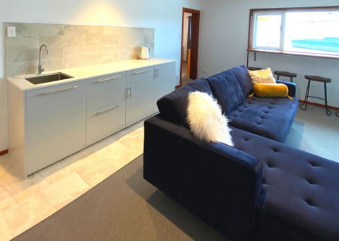 Eiger Chalet - Foster Accommodation 2