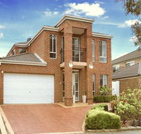 Elegant Glen House 4B5B ParkFront - Foster Accommodation