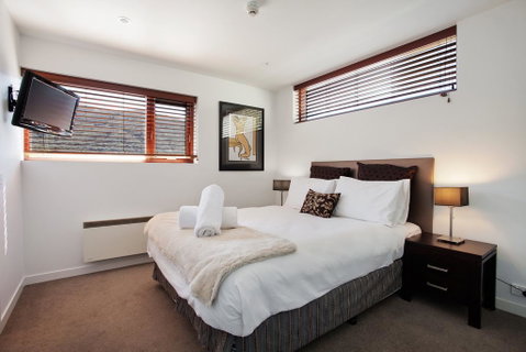 Elevation Apartments - Foster Accommodation 2