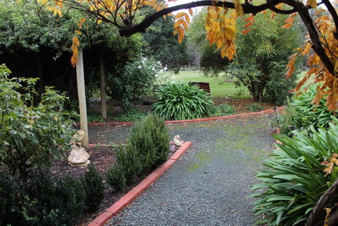 Elinike Guest Cottages - Foster Accommodation 2