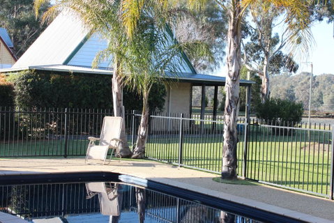 Elinike Guest Cottages - Foster Accommodation 0