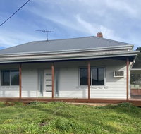 Ellalong Lagoon Home with a view - Foster Accommodation