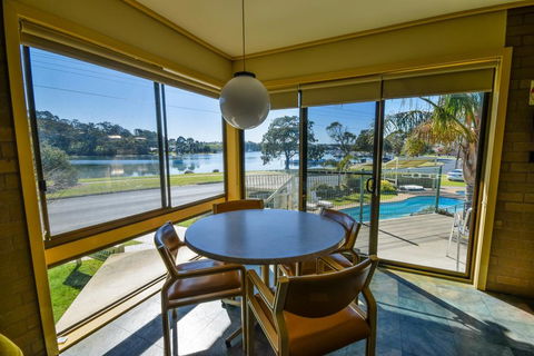 Emmanuel Holiday Apartment - Foster Accommodation 3