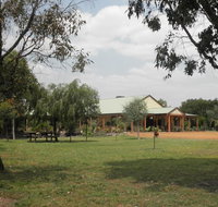 Enderslie House Bed  Breakfast - Foster Accommodation