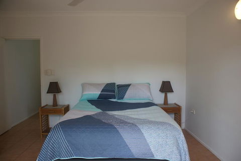 Endless Summer - Foster Accommodation 3