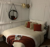 Evanston Station - Foster Accommodation