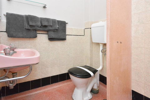 Eyre Hotel - Foster Accommodation 3
