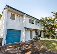 Family getaway close to Beach and Restaurants - Foster Accommodation